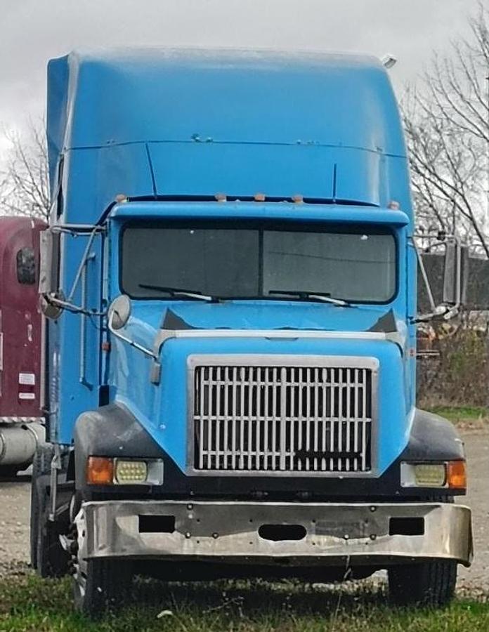 Used 1994 INTERNATIONAL 9200 6x4