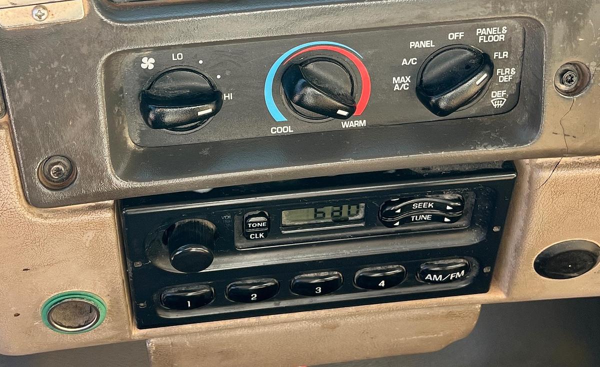 Used 2007 STERLING L7500 Water Truck