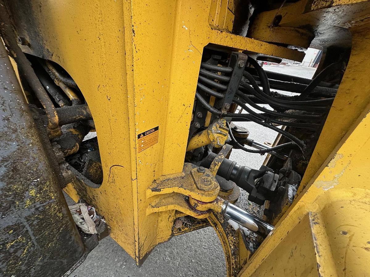 Used 2004 KOMATSU WA500-3