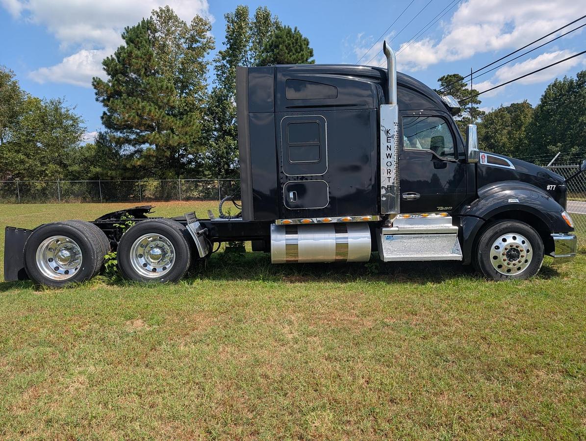 Used 2021 KENWORTH T680