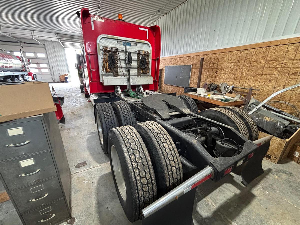 Used 2004 PETERBILT 379