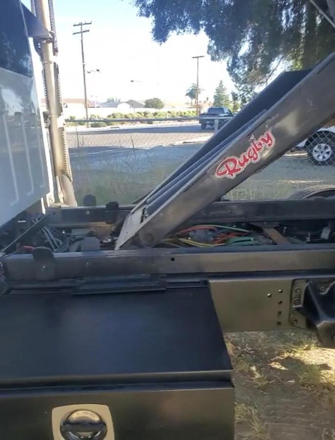 Used 2004 CHEVROLET C7500