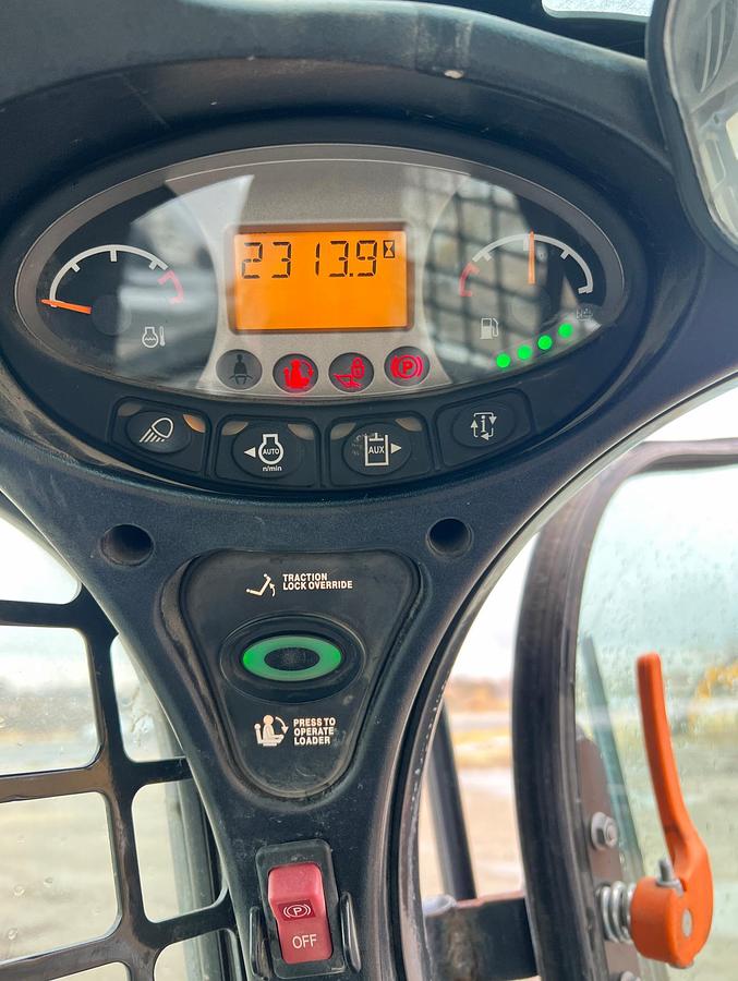 Used 2019 BOBCAT t870