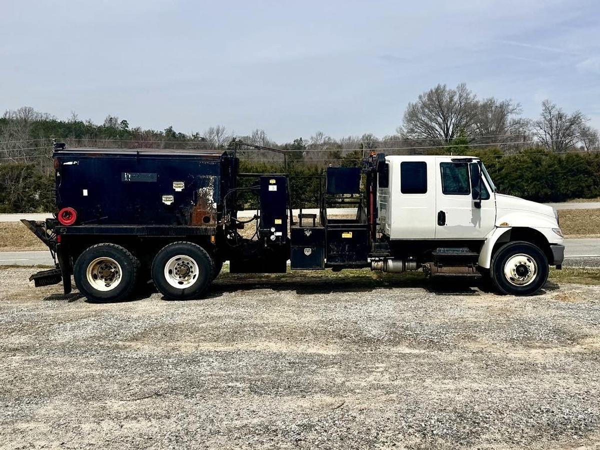 Used 2010 INTERNATIONAL 4400