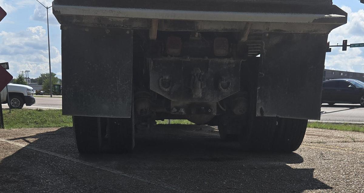 Used 1999 MACK CH 613