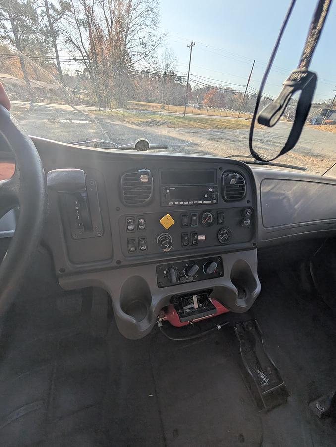 Used 2017 FREIGHTLINER M2 106