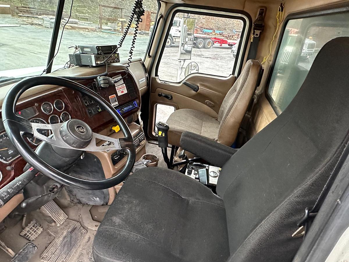 Used 2007 MACK CV713