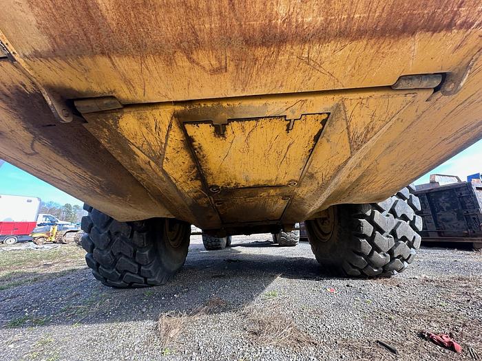 Used 2006 DEERE 300D