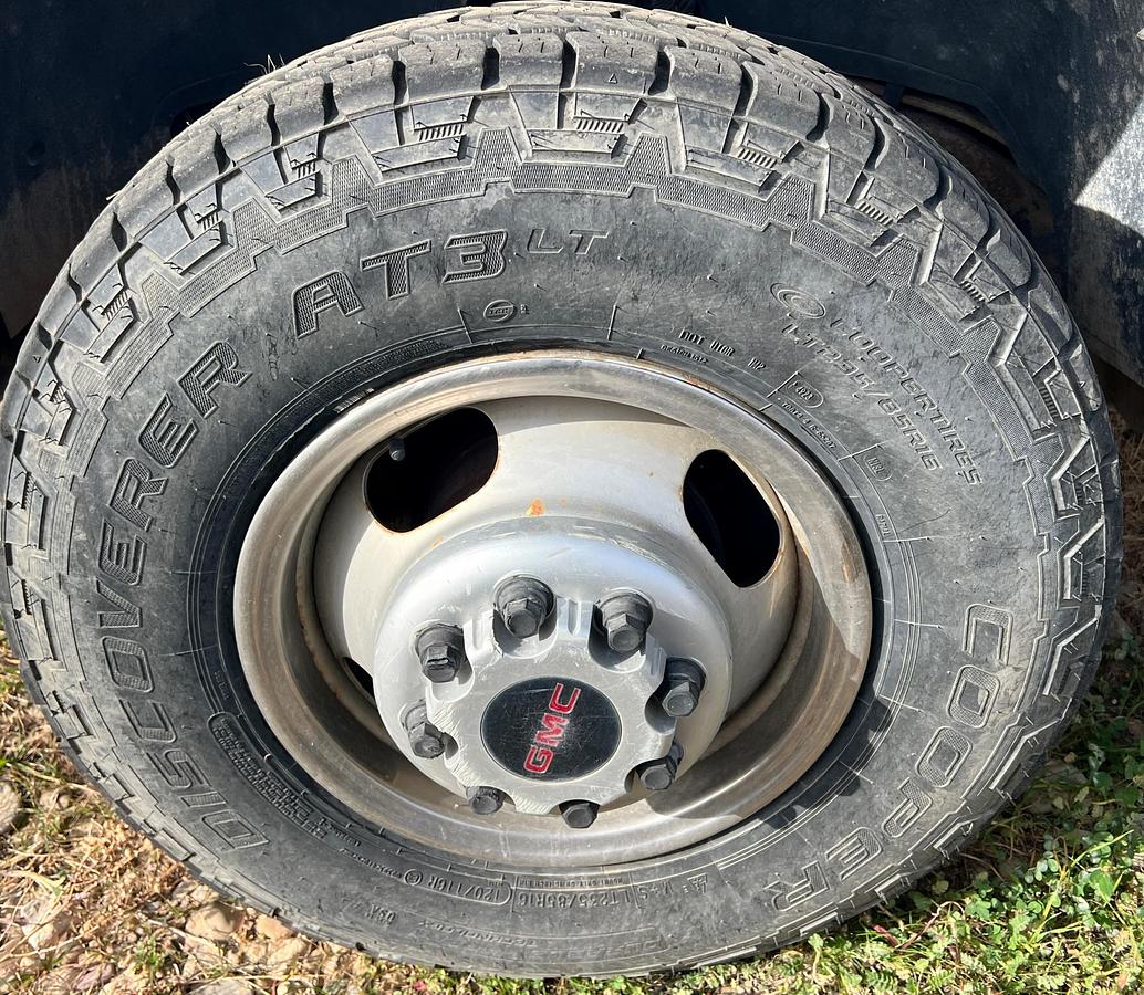 Used 2005 GMC 3500 Sierra 1-Ton