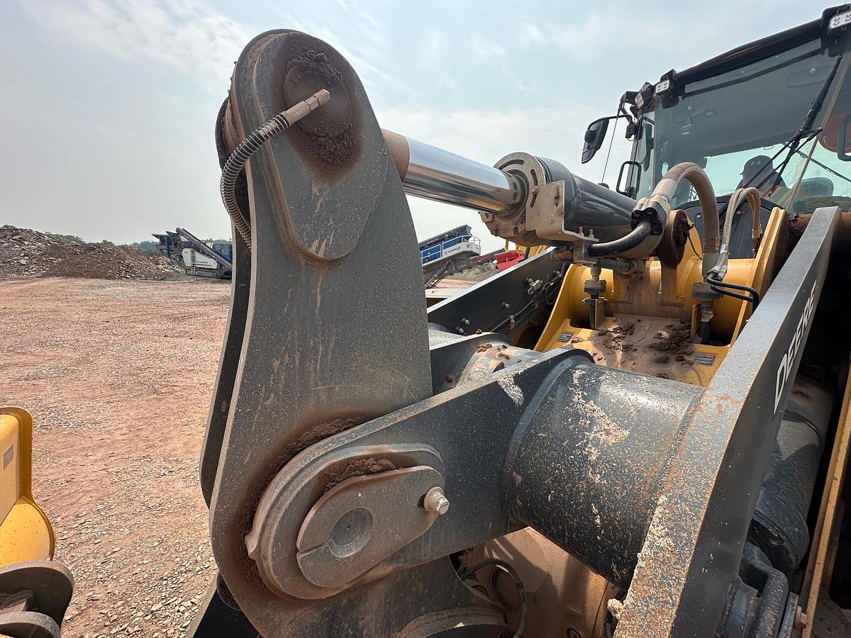 Used 2023 DEERE 744P