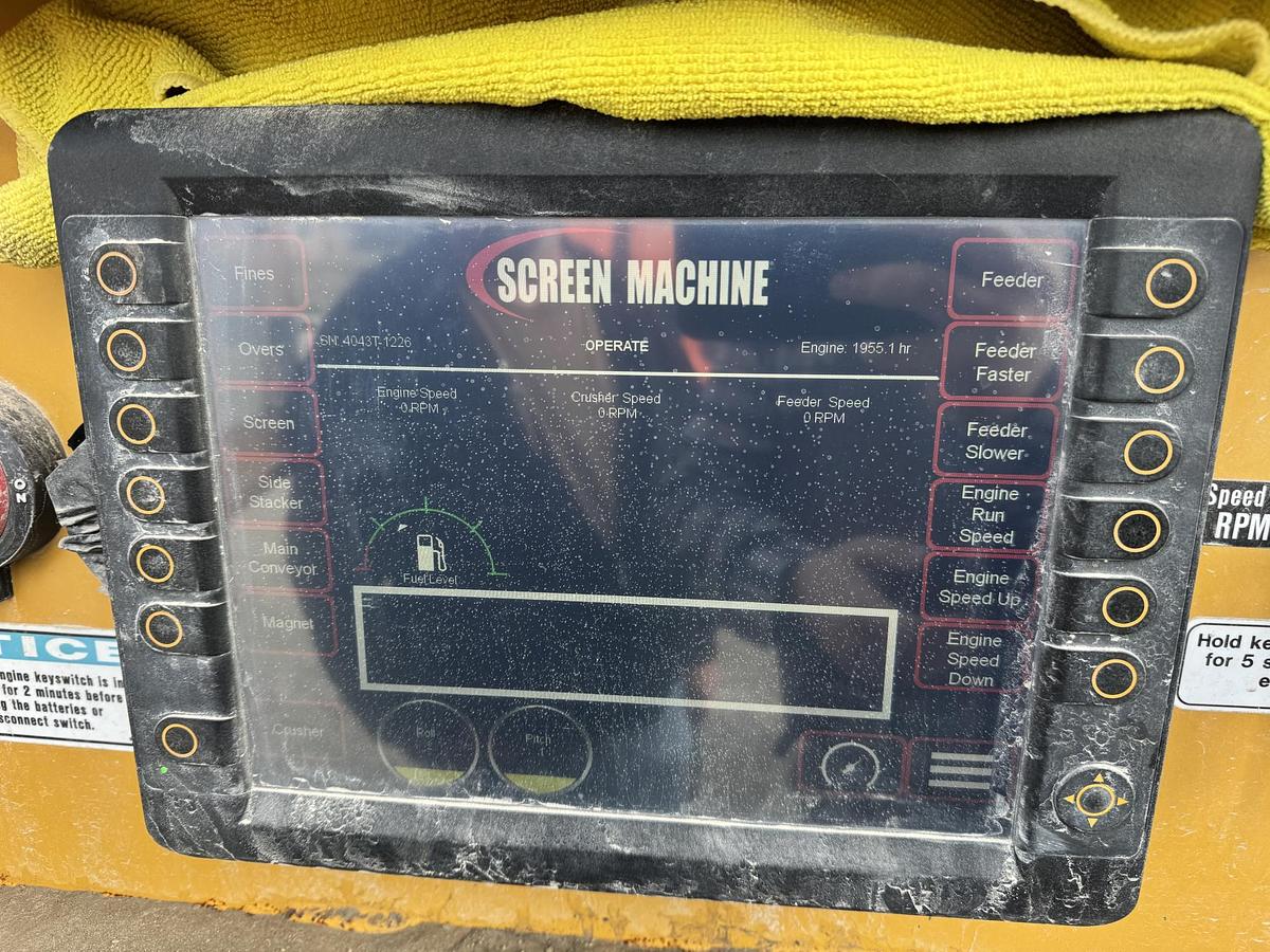Used 2023 SCREEN MACHINE 4043 TR