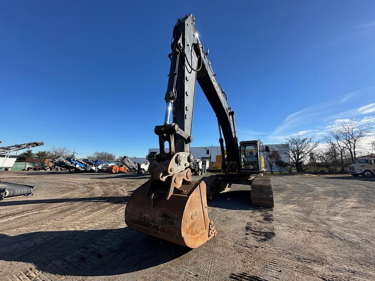Used 2009 DEERE 450D LC