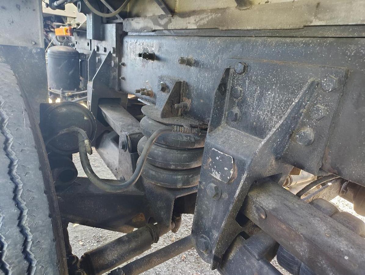 Used 1999 FREIGHTLINER 5-Axle