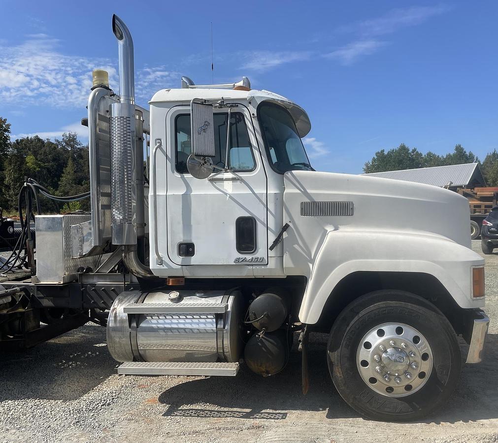 Used 1999 MACK CH-613