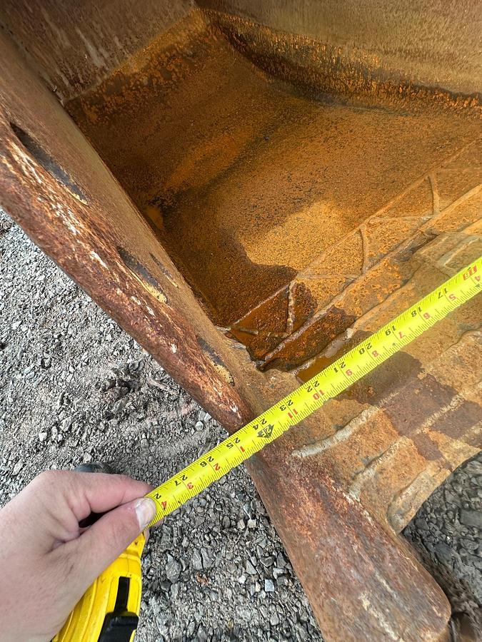 Used 1998 CATERPILLAR 330BL