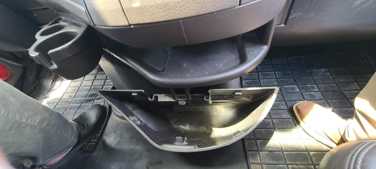 Used 2015 VOLVO VNL64T780