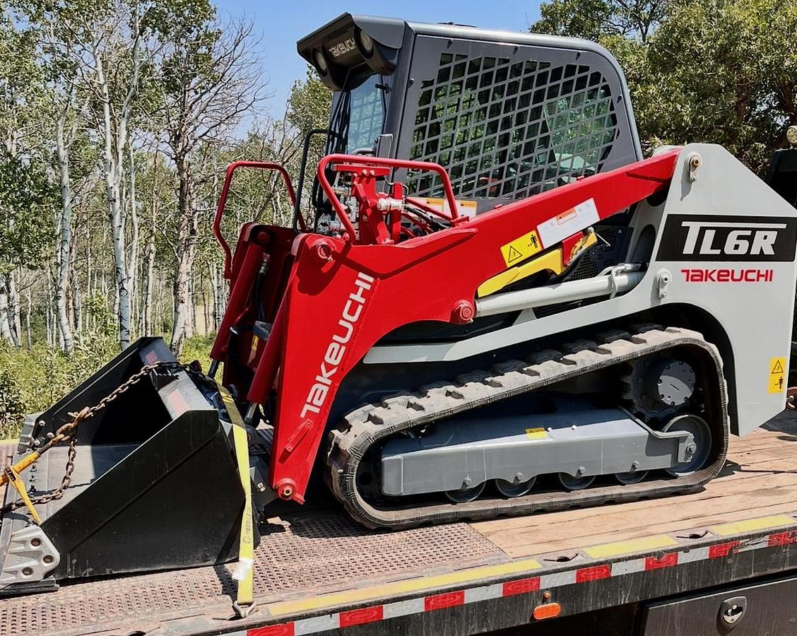 Used 2024 TAKEUCHI tl6r