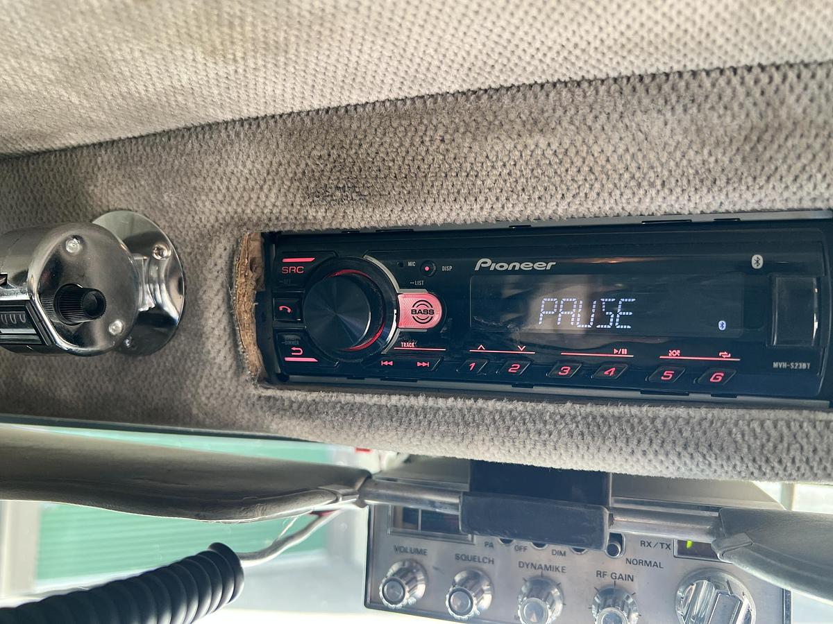 Used 2000 PETERBILT 357