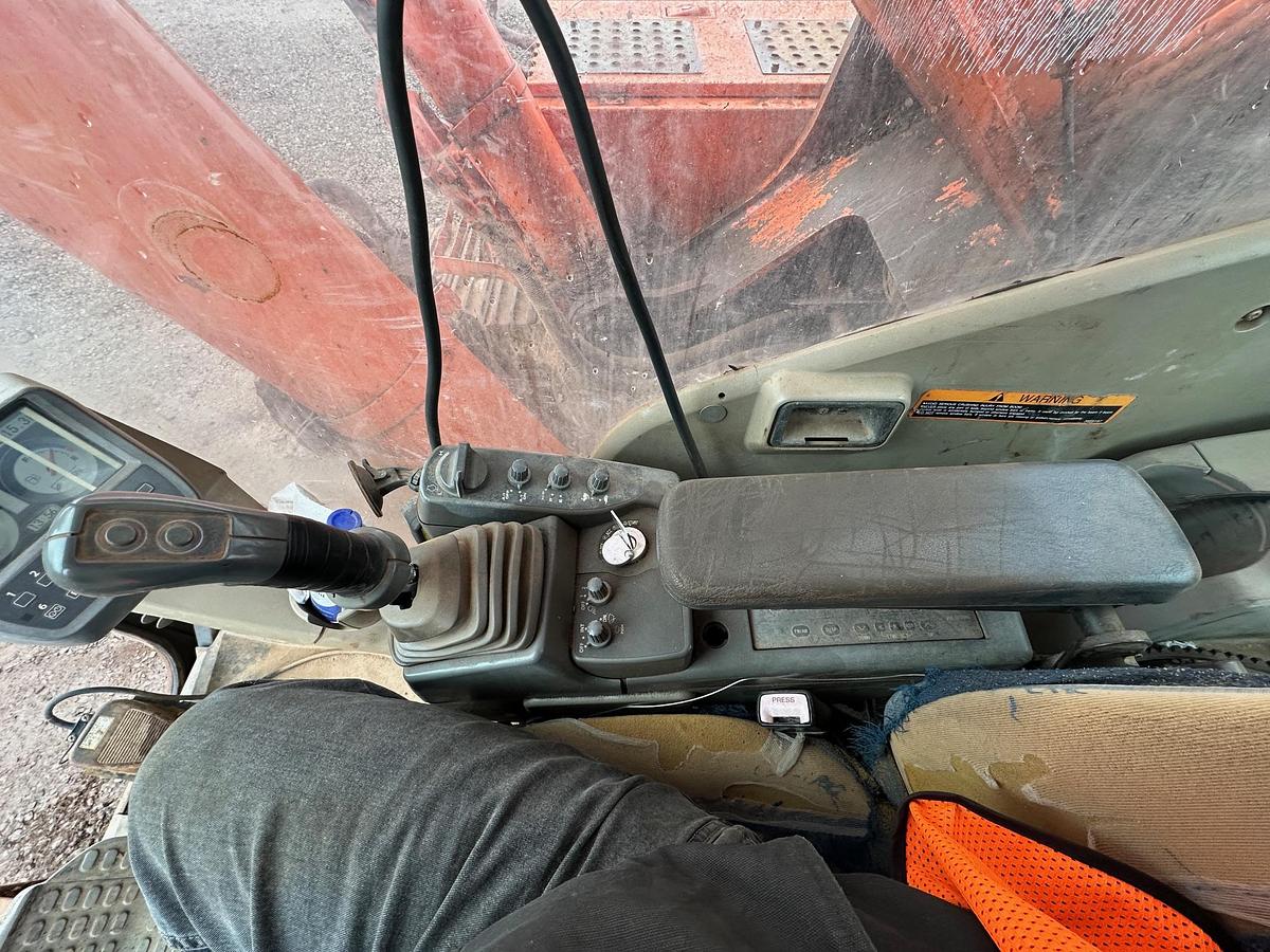 Used 2005 HITACHI ZX450D LC