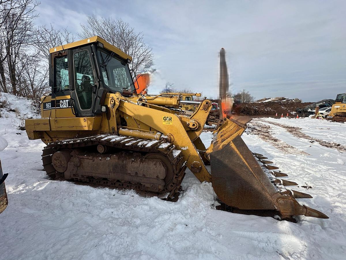 Used 2005 CATERPILLAR 963C