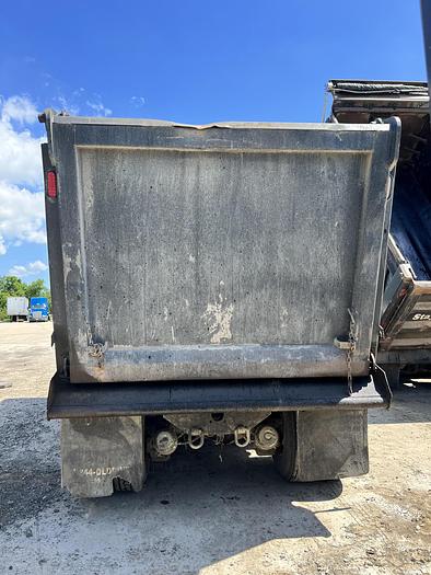 Used 2015 MACK GU713