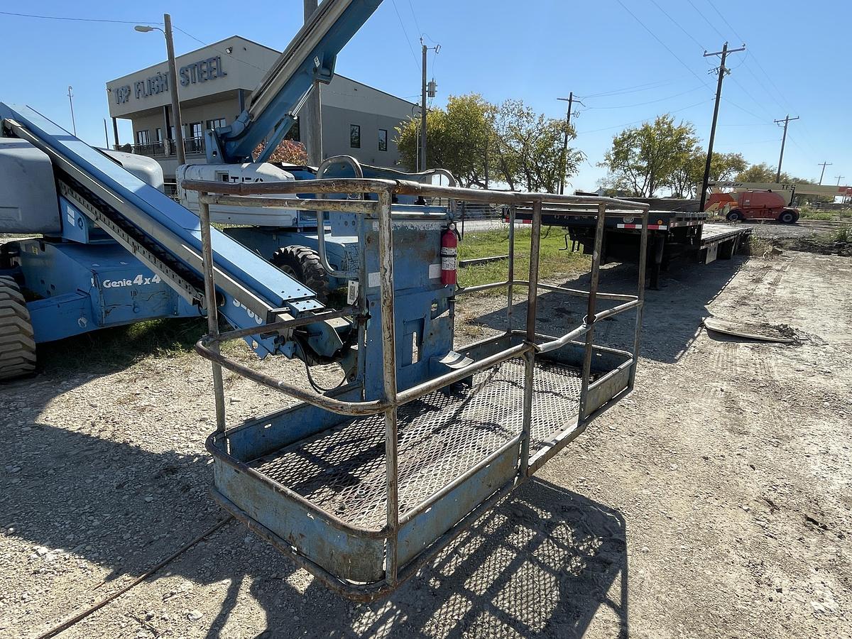 Used 2006 GENIE S-60