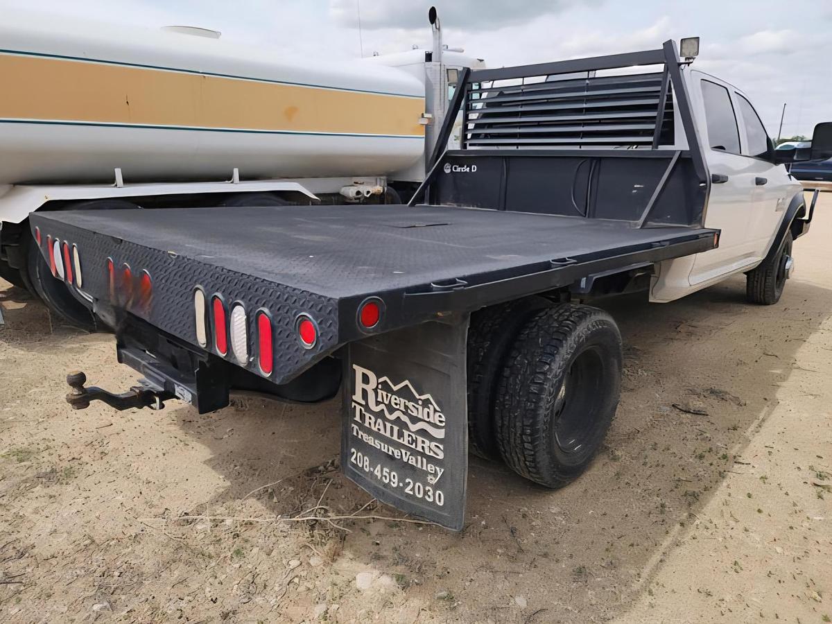 Used 2015 RAM  3500 HD Flatbed Gooseneck