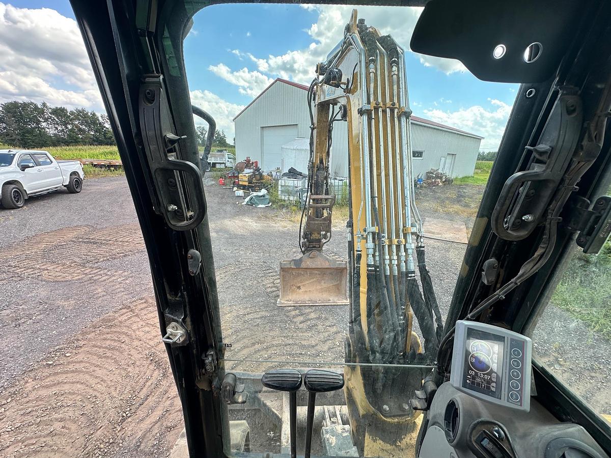 Used 2017 CATERPILLAR 305.5E2 CR