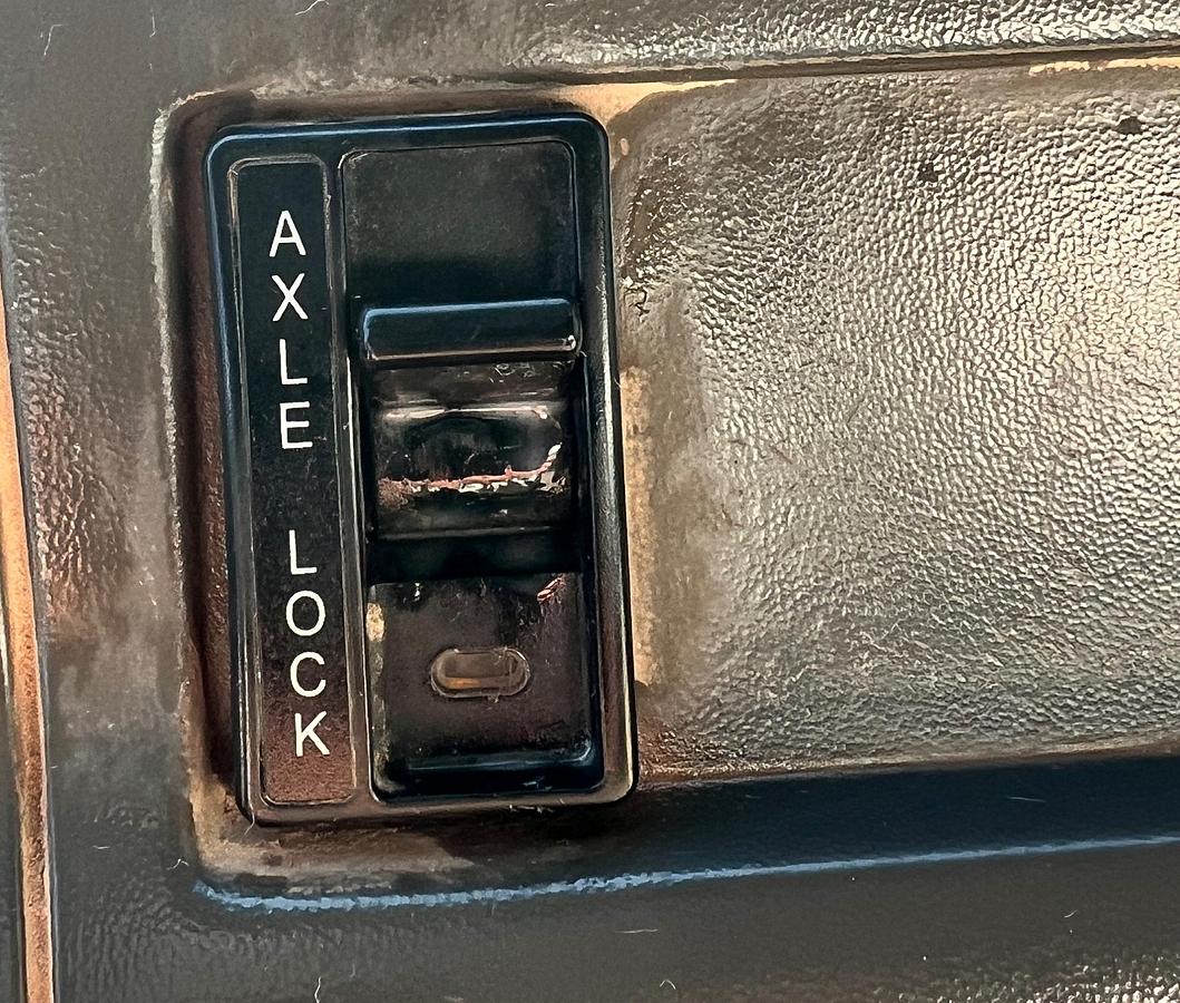 Used 2007 STERLING L7500 Water Truck