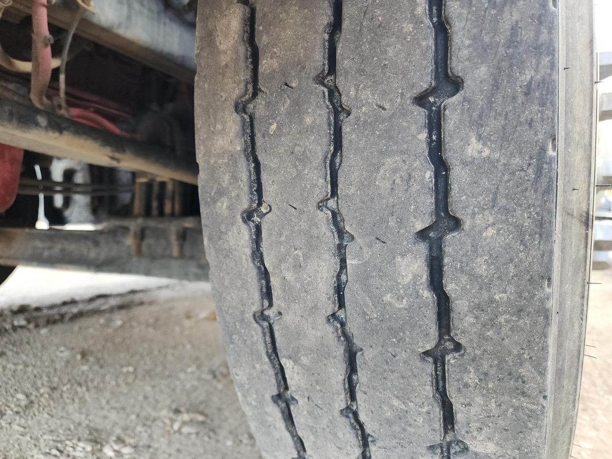 Used 2021 KENWORTH T880