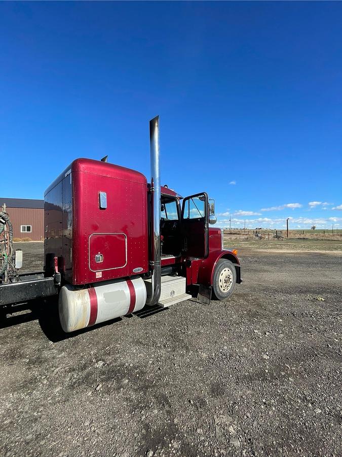 Used 1989 PETERBILT 379