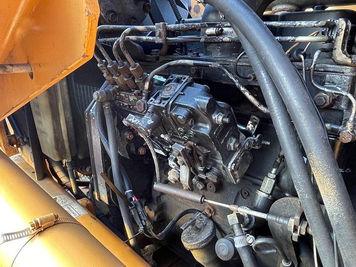 Used 2003 CASE 570M XT