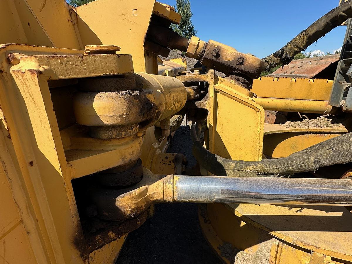 Used 2005 DEERE 650J LGP