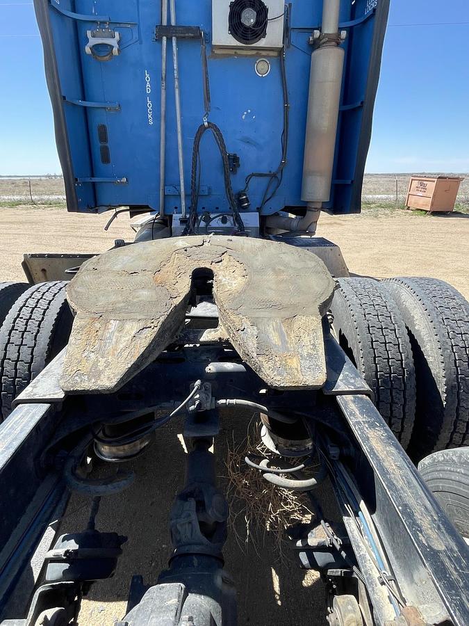 Used 2007 FREIGHTLINER Columbia