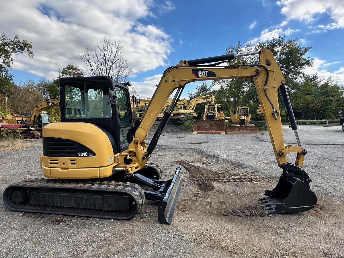 Used 2007 CATERPILLAR 304C CR