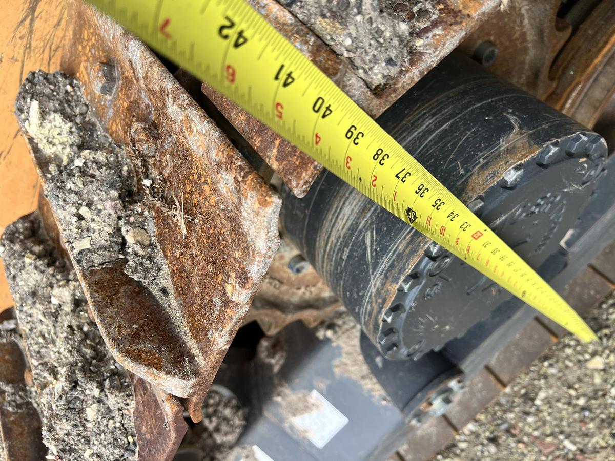 Used 2023 CASE dl550