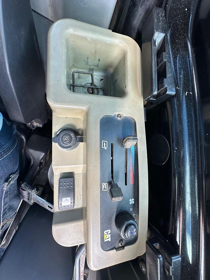 Used 2007 CATERPILLAR 304C CR