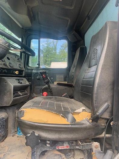 Used 1998 MACK DM690S