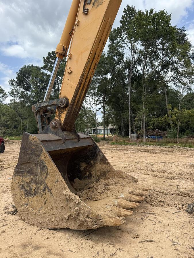 Used 2017 HYUNDAI ROBEX 480LC