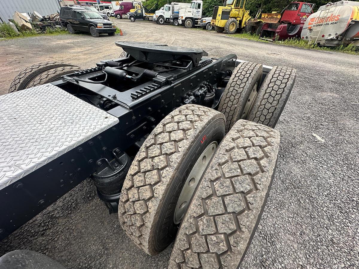 Used 1984 KENWORTH K100 AeroDyne