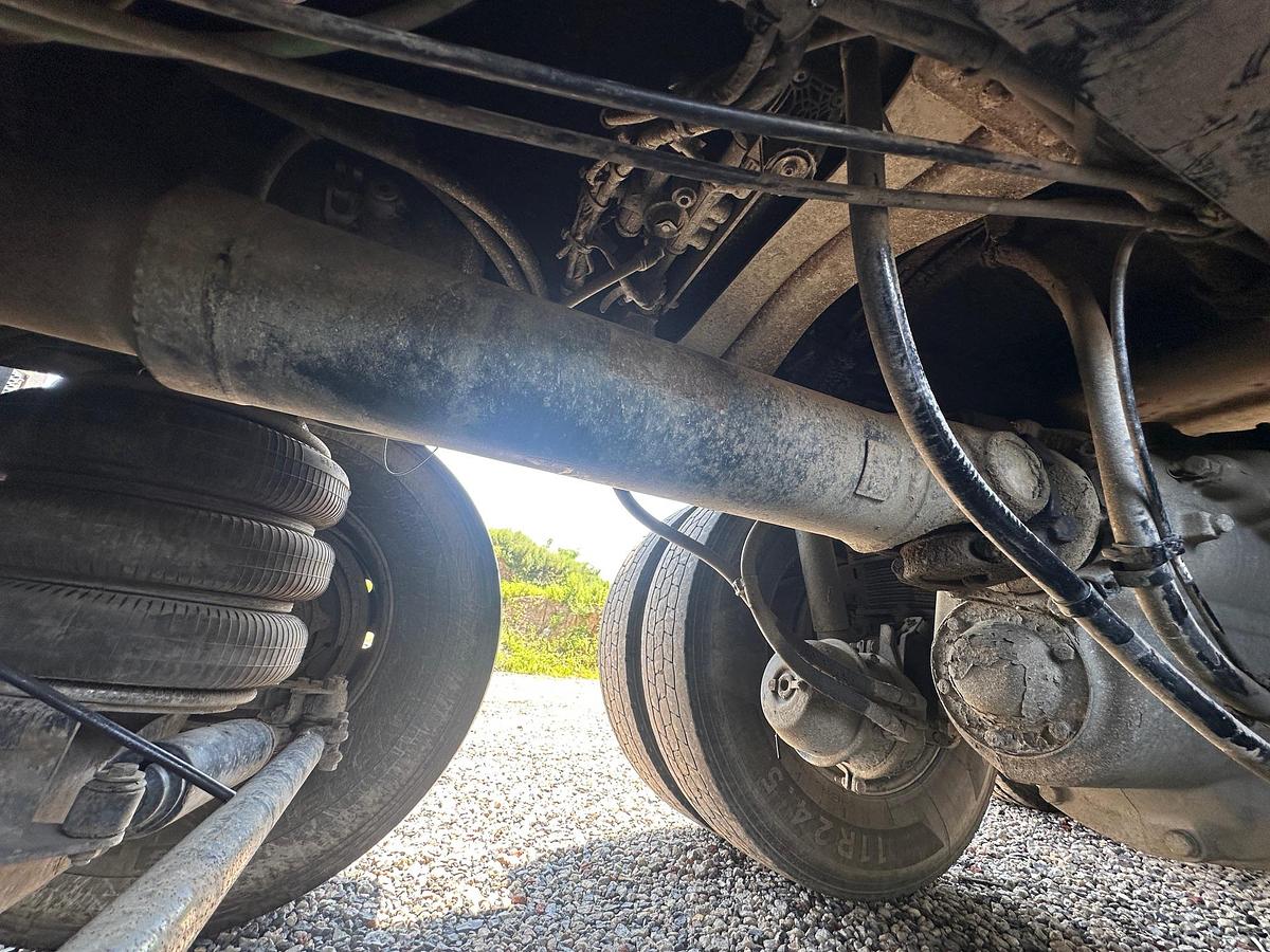 Used 2019 MACK Granite GR64F