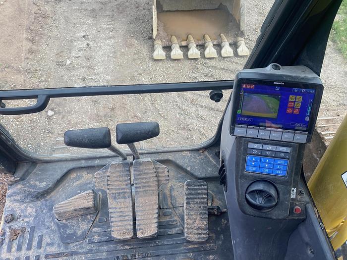 Used 2020 KOMATSU PC170 LC-11