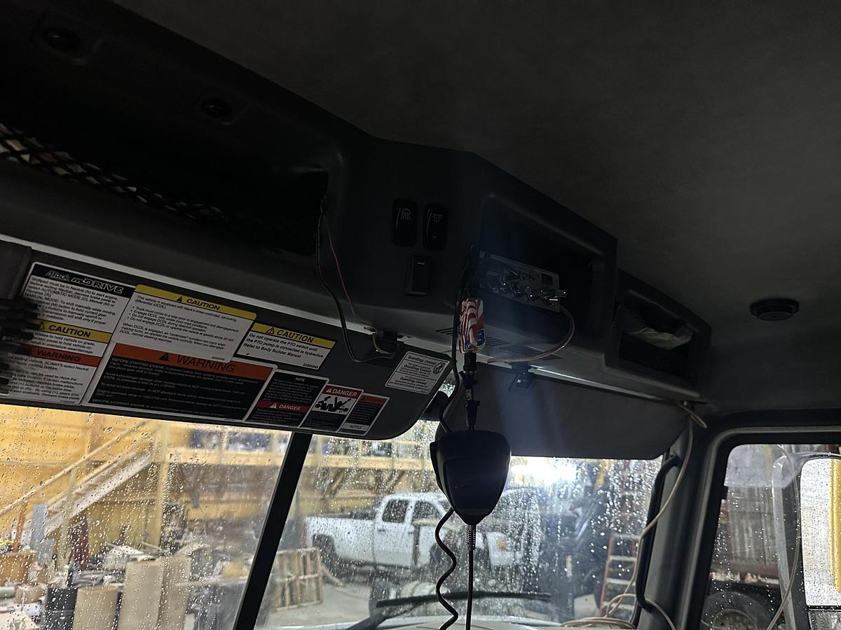 Used 2018 MACK Granite GU713