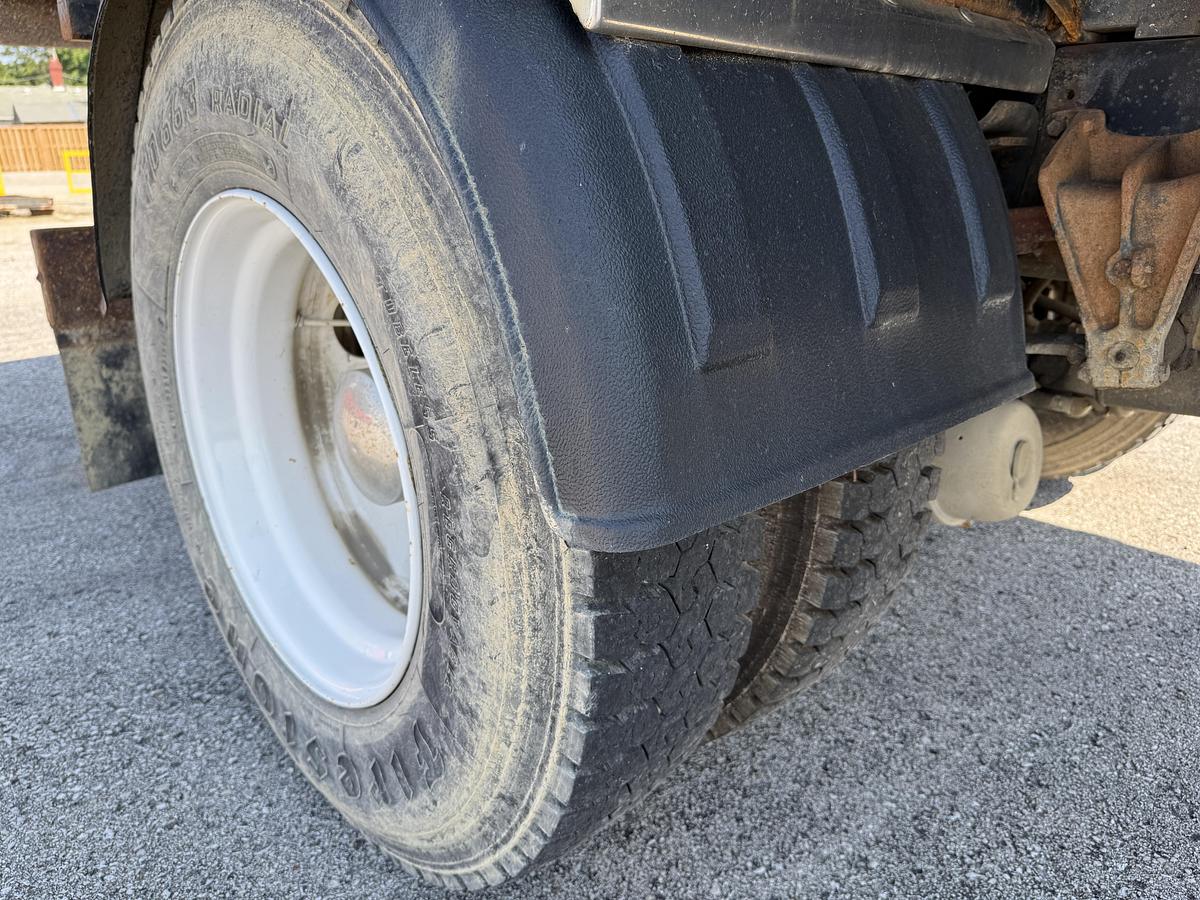 Used 1995 INTERNATIONAL 4900