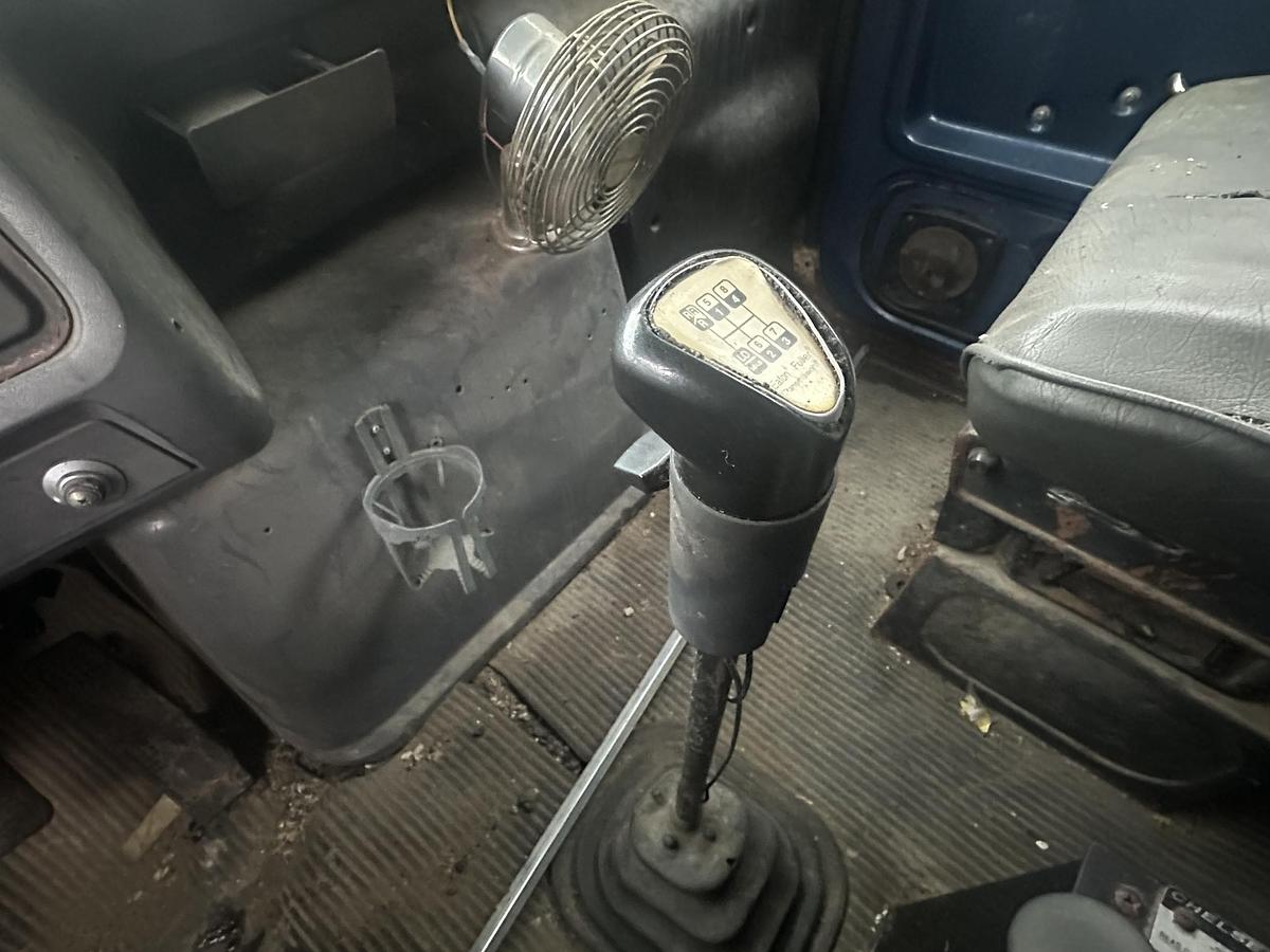 Used 1994 FORD L8000