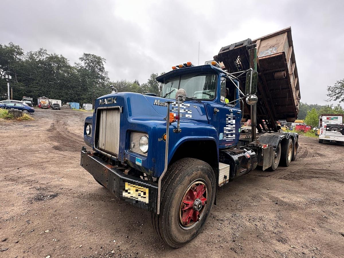 Used 1989 MACK RD600K