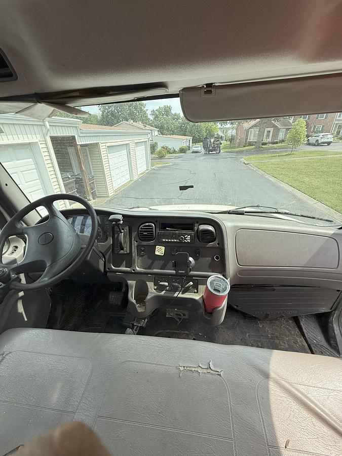 Used 2018 FREIGHTLINER Business Class M2 106