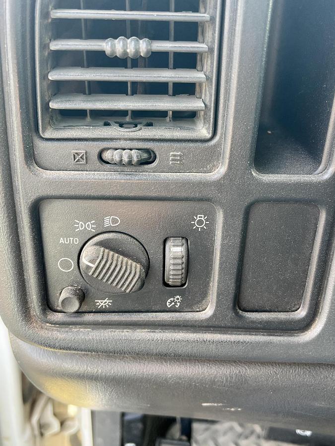 Used 2005 GMC 3500 Sierra 1-Ton