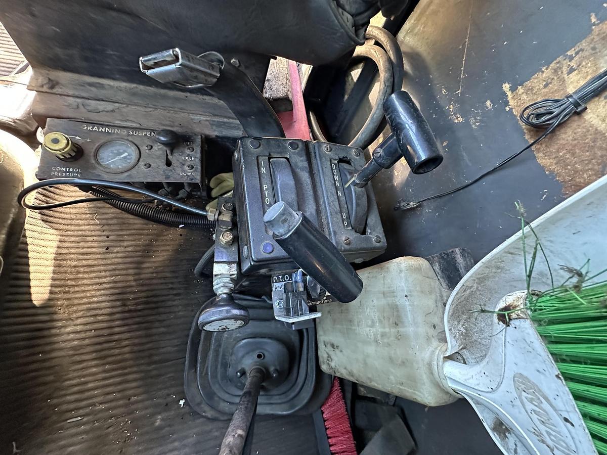 Used 1994 FORD LN9000