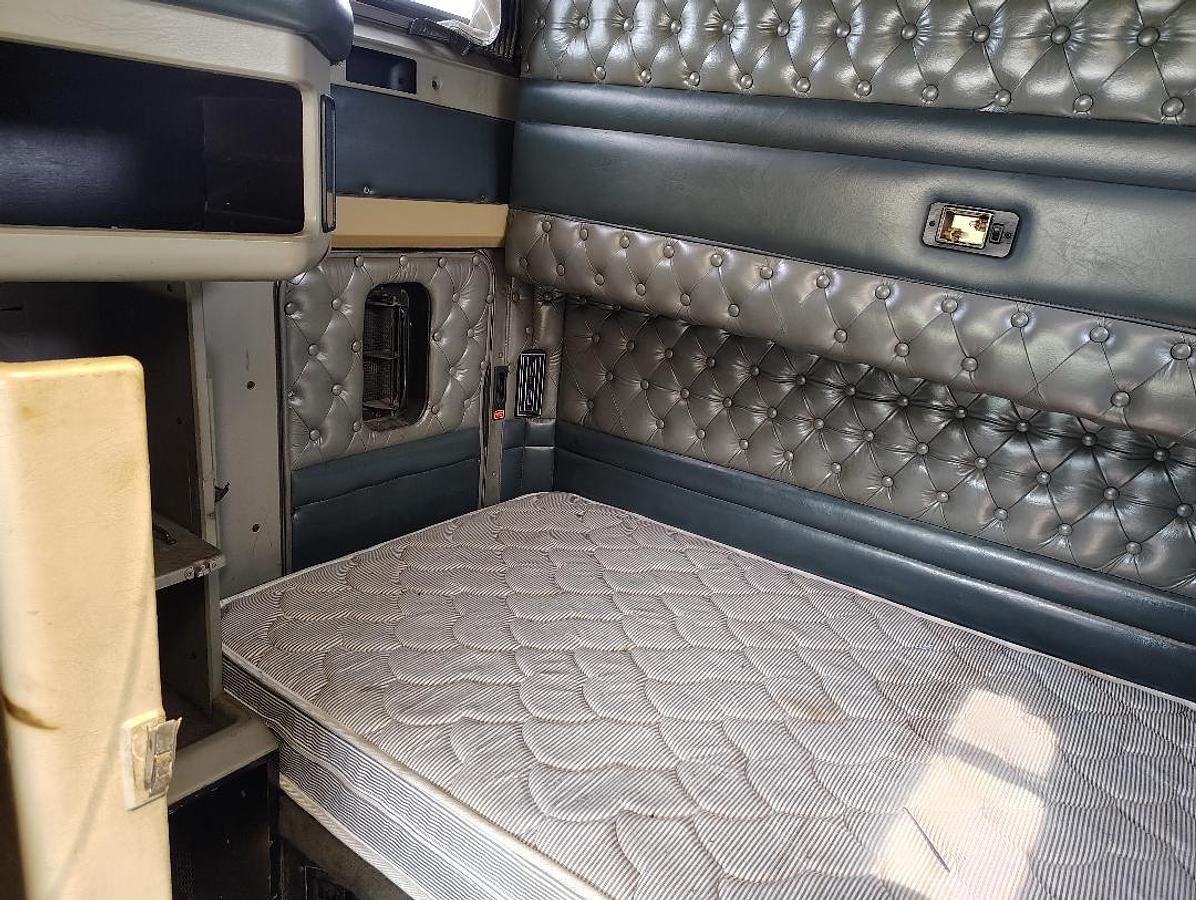 Used 1999 KENWORTH W900L